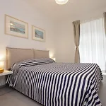 Apartman Adamaina - Sea View With Private Garage *