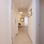 Adamaina - Sea View With Private Garage Apartman *