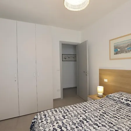 Appartement Adamaina - Sea View With Private Garage *