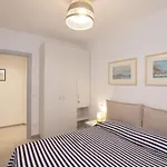 Adamaina - Sea View With Private Garage
