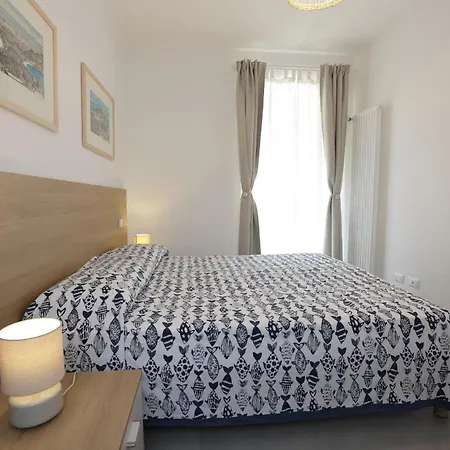 Adamaina - Sea View With Private Garage Appartement *