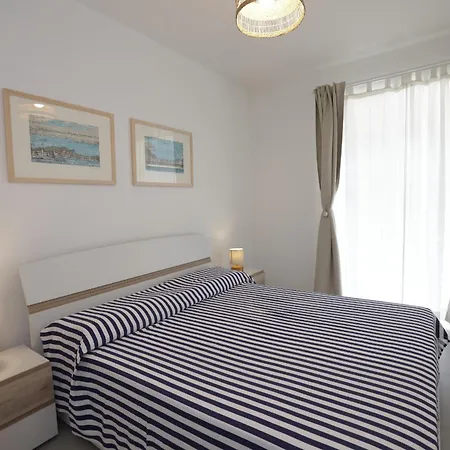 Appartement Adamaina - Sea View With Private Garage *
