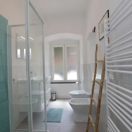 Adamaina - Sea View With Private Garage 东塞斯特里
