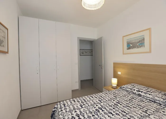 Lejlighed Adamaina - Sea View With Private Garage *